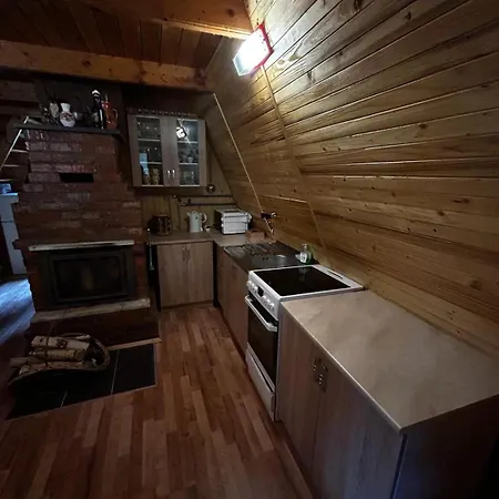 Lenivka Chalet